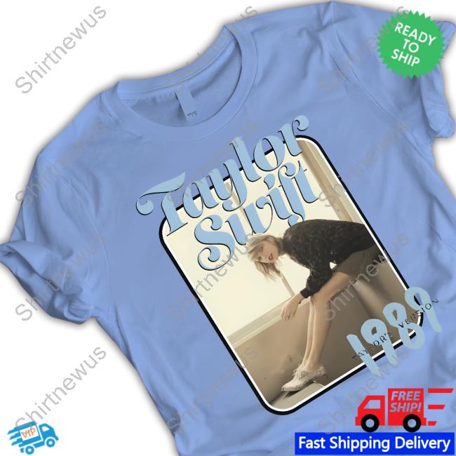 From The Vault Green 1989 Taylor's Version Photo Long Sleeved T Shirt From The Vault Green 1989 Taylor's Version Photo Long Sleeved T Shirt