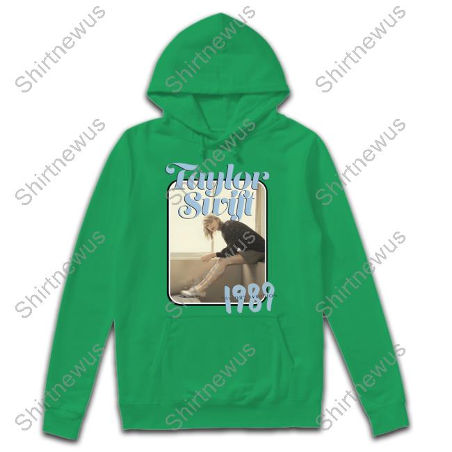 From The Vault Green 1989 Taylor's Version Photo Long Sleeved T Shirt From The Vault Green 1989 Taylor's Version Photo Long Sleeved T Shirt