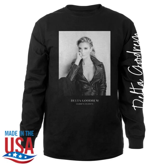 Official Merch Bar Delta Goodrem Photo Of Delta Goodrem Hood BlackMerchBar