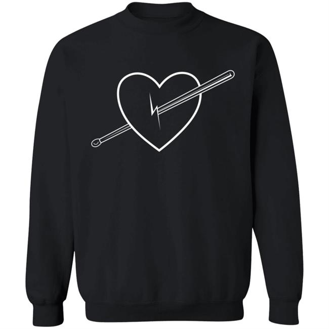 Queen Store Showing The Love Hoodie Queen Store Showing The Love Hoodie