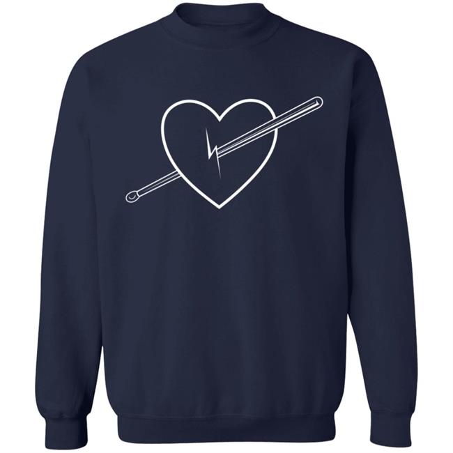 Queen Store Showing The Love Hoodie Queen Store Showing The Love Hoodie